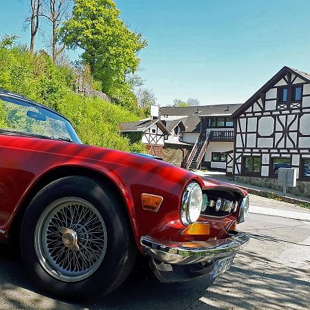 Df Am Ring Nuerburg Hotel Luaran gambar