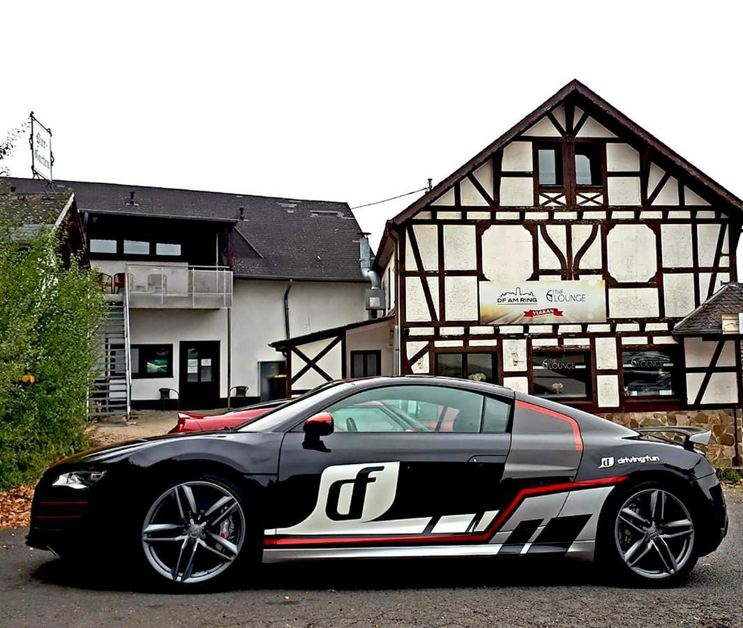 Df Am Ring Nuerburg Hotel Luaran gambar